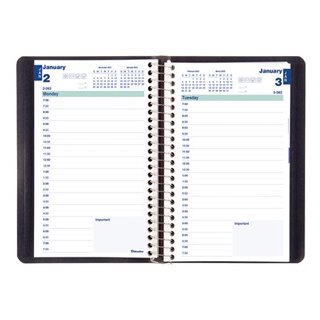 Daily Diary (2025) Soft cover, English blue